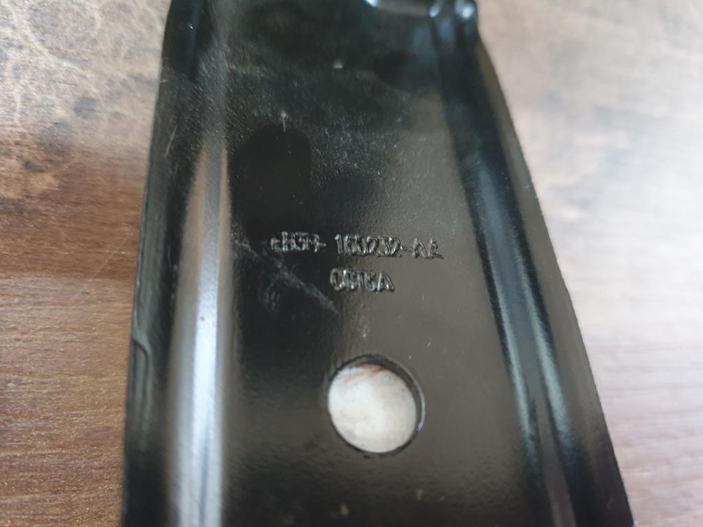 Original New Ford Ranger Right Front Fender Bracket