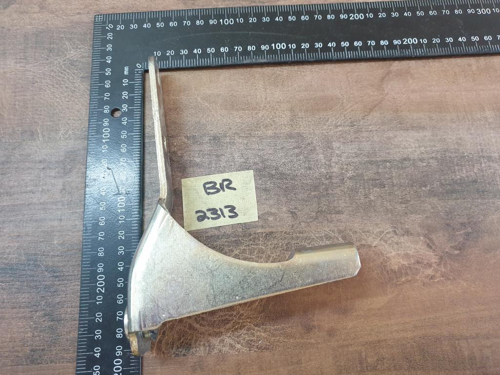Original New Volkswagen Amarok Right Rear Boot Hinge