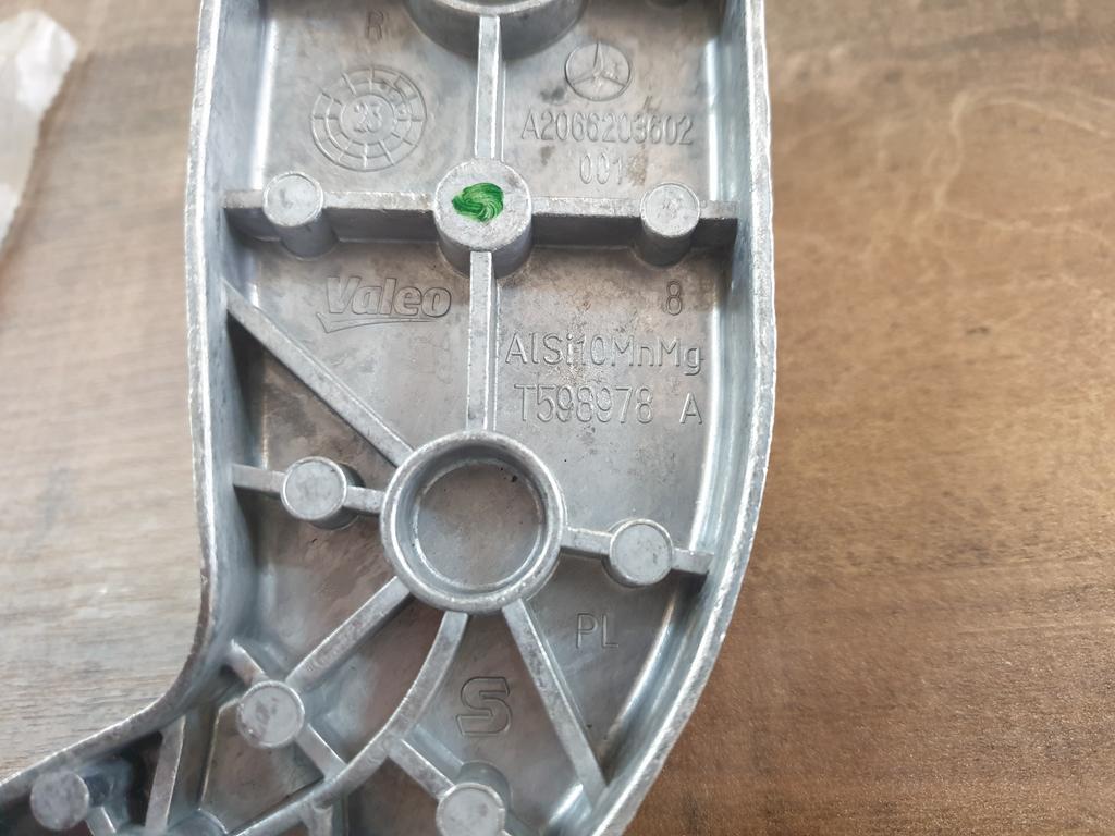 Original New Mercedes-Benz C-Class W206 Right Front Crossmember Bracket