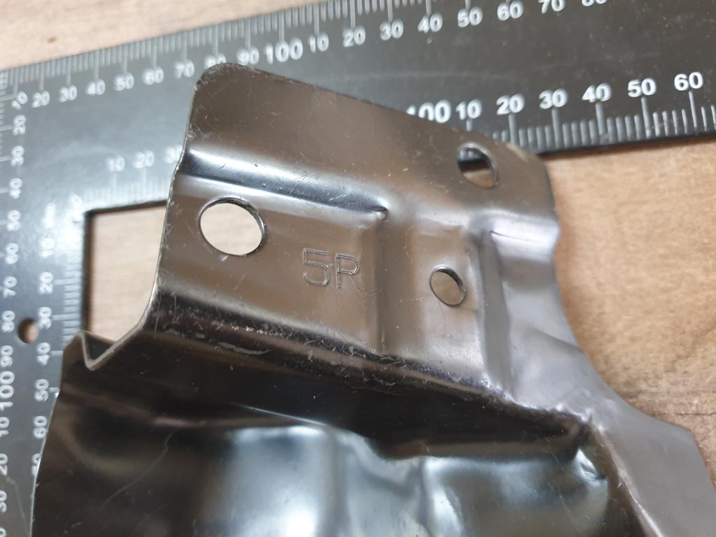 Original New Toyota Corolla Quest Right Front Wheelhouse Bracket