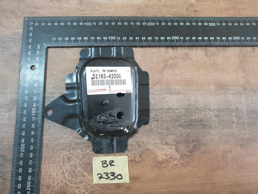 Original New Toyota Rav4 Rear Bumper Plate Bracket