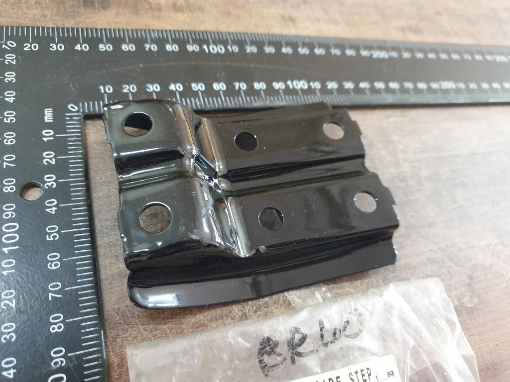 Original New Toyota Land Cruiser Side Step Bracket