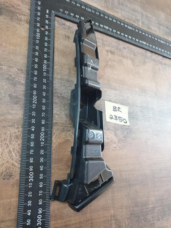 Original New Mercedes-Benz E-Class W213 Right Rear Bumper Bracket