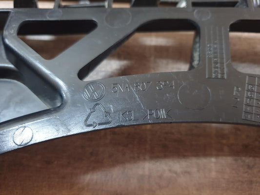 Original New Volkswagen Tiguan Right Rear Bumper Bracket