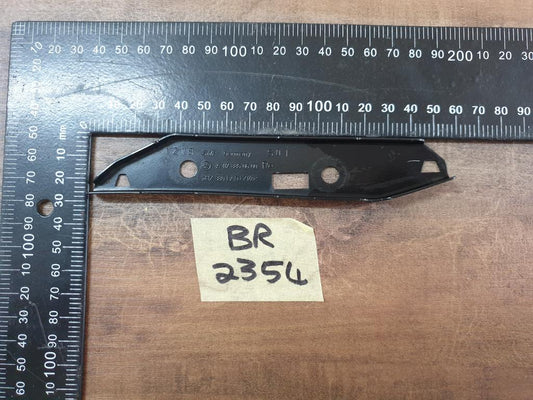 Original New Mercedes-Benz CLA W117 Right Front Bumper Bracket