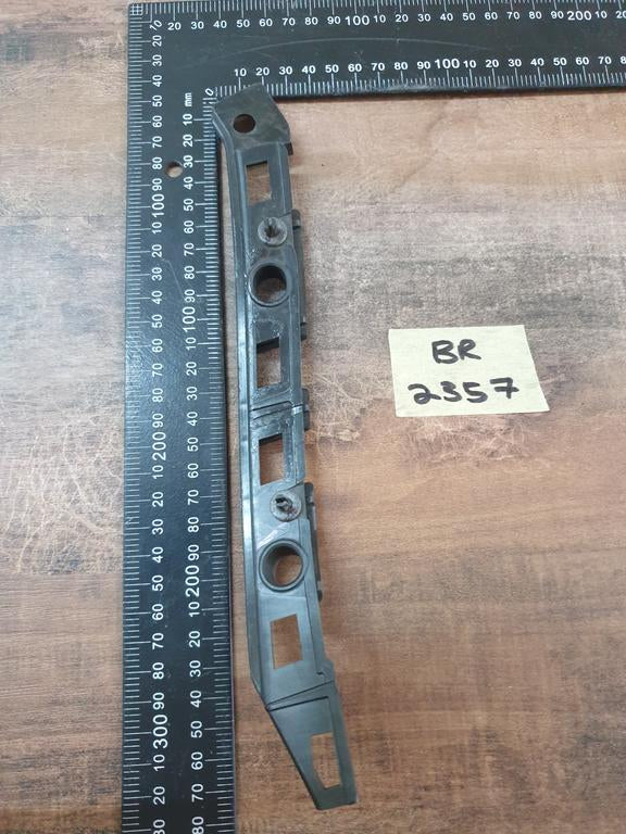 Original New Mercedes-Benz A-Class W176 Right Rear Bumper Bracket