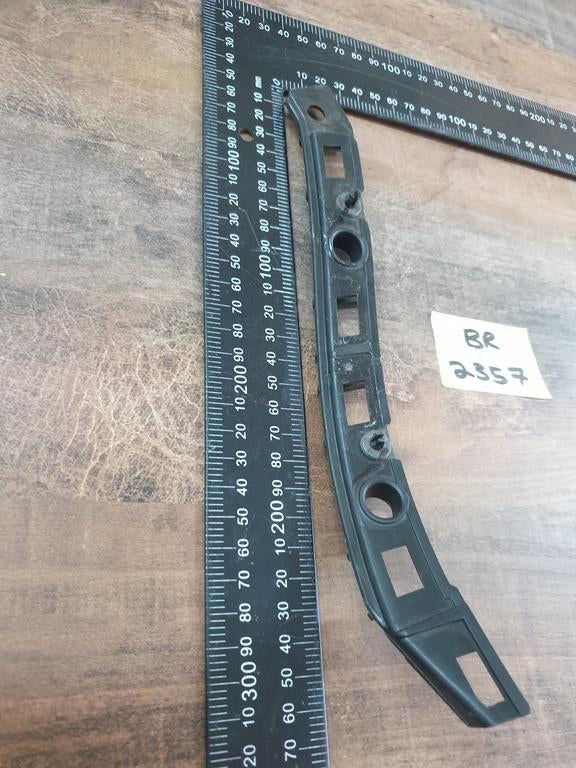 Original New Mercedes-Benz A-Class W176 Right Rear Bumper Bracket