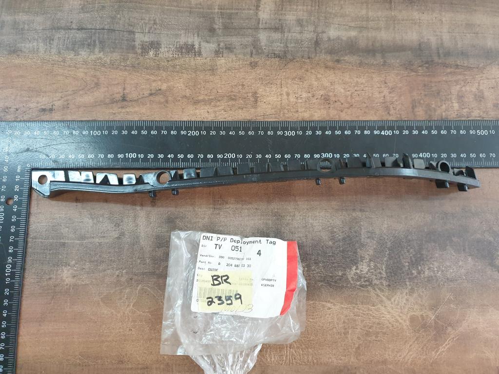 Original New Mercedes-Benz C-Class W204 Left Rear Bumper Bracket