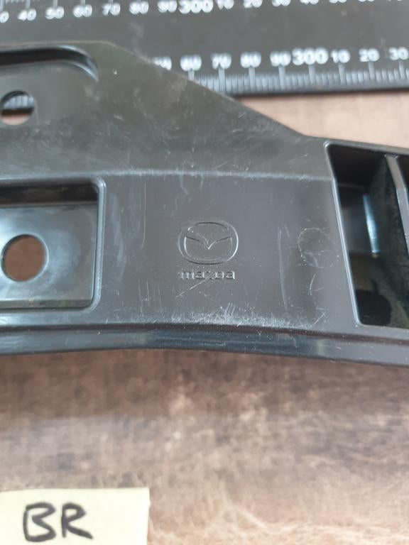 Original New Mazda CX-3 Right Front Fender Bracket