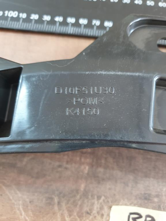 Original New Mazda CX-3 Right Front Fender Bracket