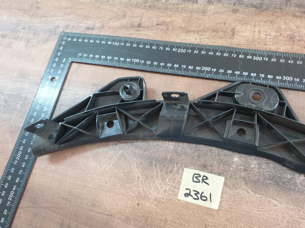 Original New Mazda CX-3 Right Front Fender Bracket
