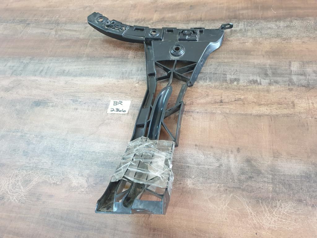 Original New Mercedes-Benz C-Class W205 Left Rear Bumper Bracket