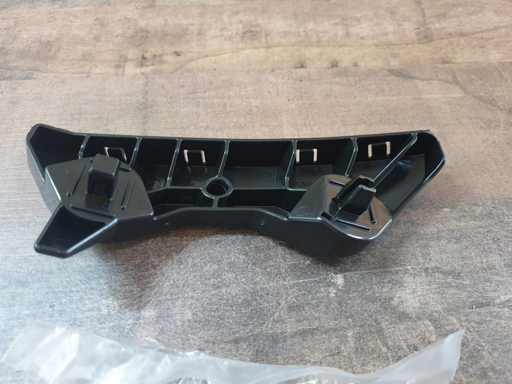 Original New Nissan Micra Left Front Bumper Bracket