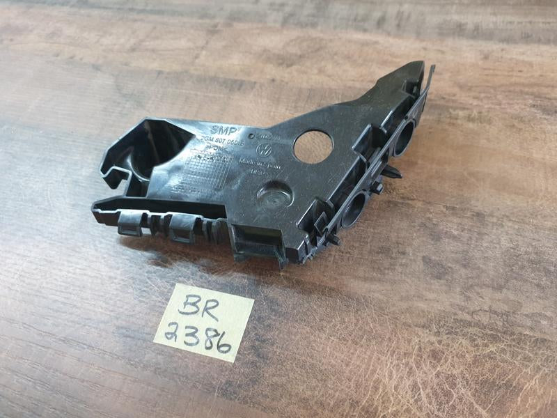 Original New Volkswagen T-Cross 2023 Right Front Outer Bumper Bracket