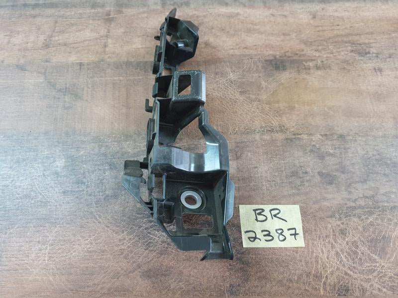 Original New Volkswagen Golf Left Front Bumper Bracket