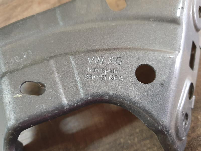 Original Used Volkswagen Polo Right Front Fender Bracket