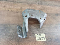 Original Used Volkswagen Polo Right Front Fender Bracket