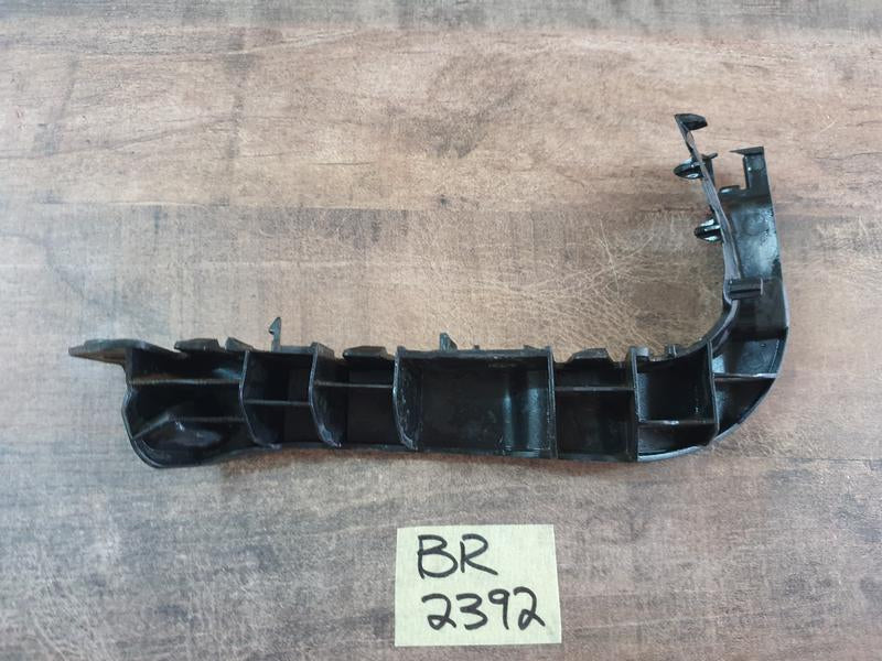 Original Used Audi A3 Right Front Outer Bumper Bracket