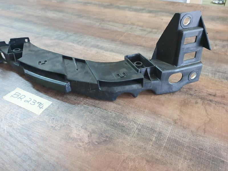 Volkswagen Aftermarket Right Front Headlight Bracket