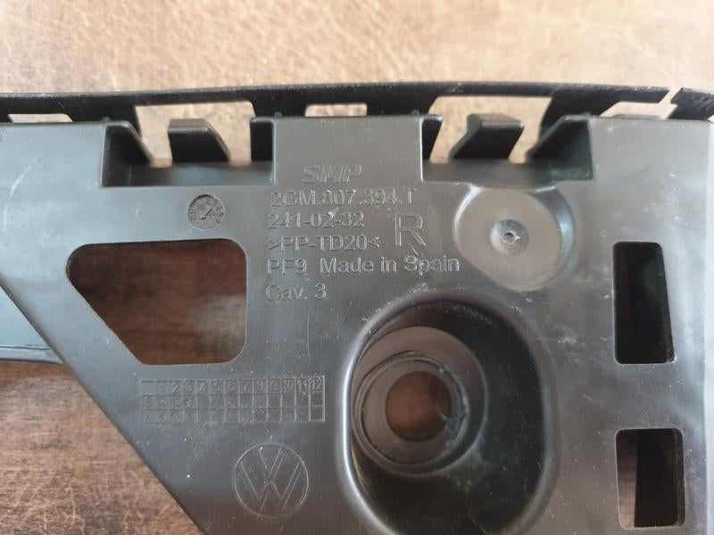 Original New Volkswagen T-Cross Right Rear Outer Bumper Bracket