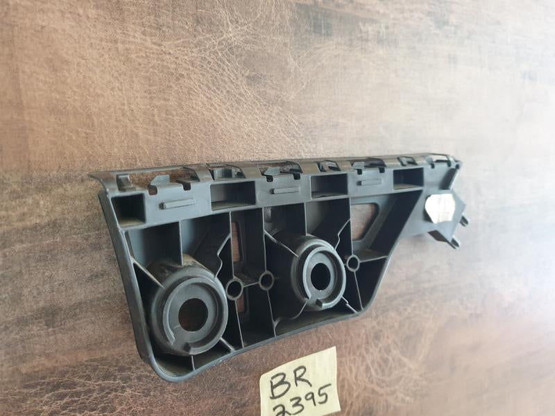 Original New Volkswagen T-Cross Right Rear Outer Bumper Bracket