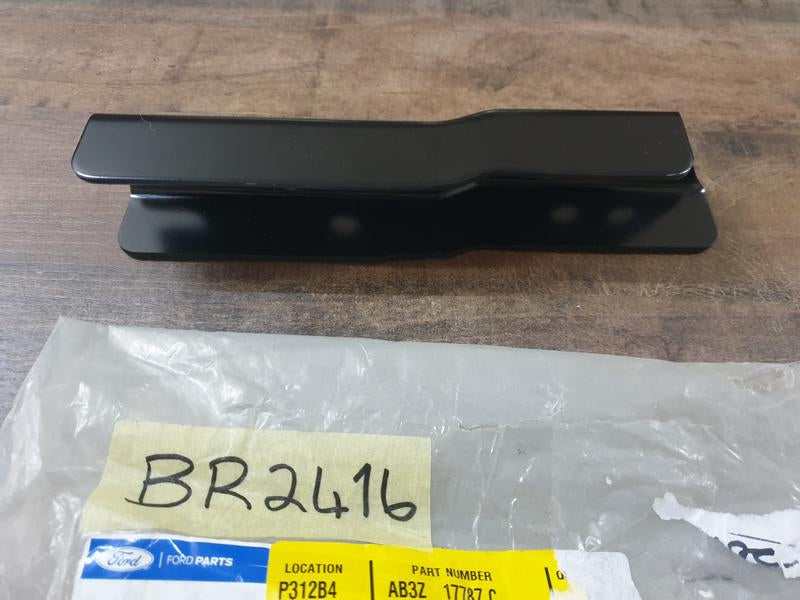 Original New Ford Ranger 2016 Right Rear Bumper Bracket