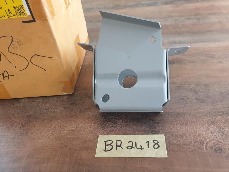 Original New Ford Ranger Left Front Panel Bracket