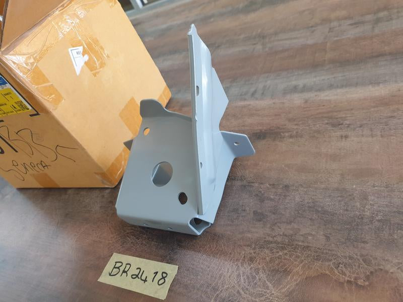 Original New Ford Ranger Left Front Panel Bracket