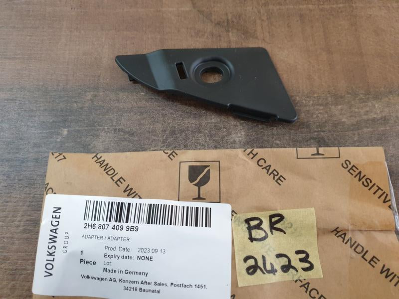 Original New Volkswagen Amarok Left Front Bumper Spoiler Adapter Plate