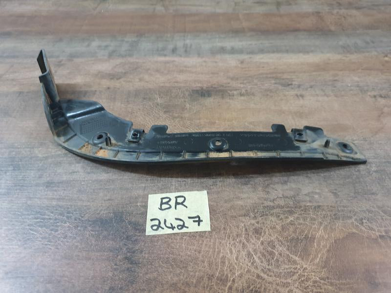 Original Used Mahindra XUV 3XO Right Front Bumper Wheel Arch Bracket