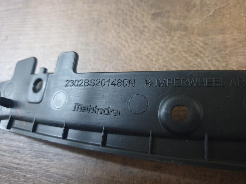 Original New Mahindra XUV 3XO Left Front Bumper Wheel Arch Bracket