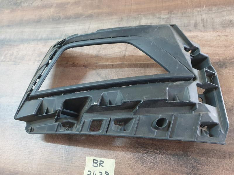 Original New Volkswagen Polo Right Front Fog Light Cover Bracket