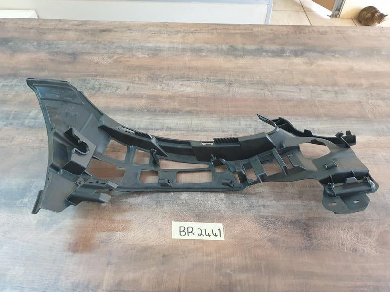 Original New Mercedes-Benz C-Class W205 Left Front Bumper Bracket