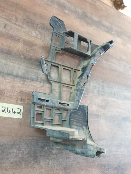 Original Used Mercedes-Benz GLA X156 Left Rear Bumper Bracket
