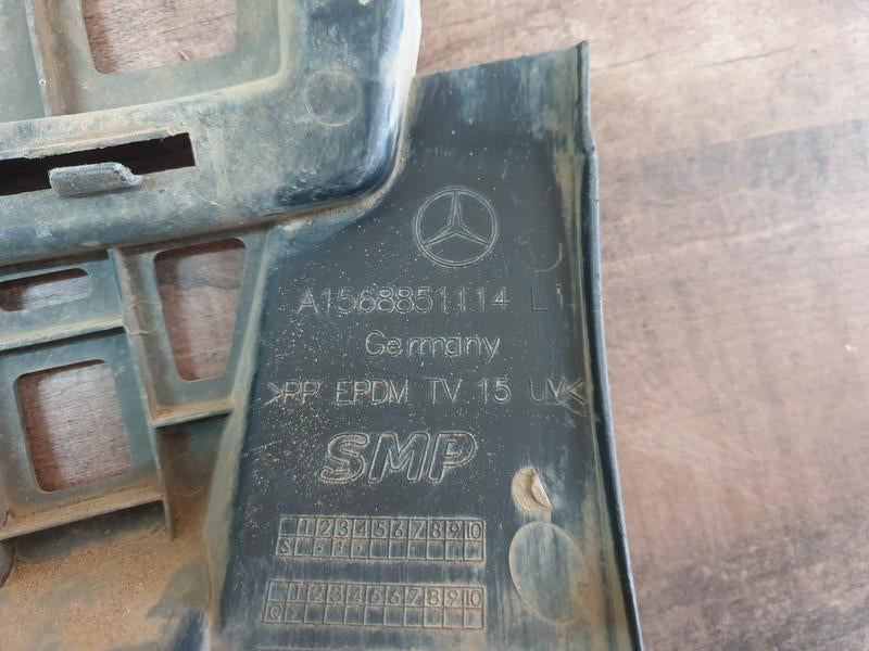 Original Used Mercedes-Benz GLA X156 Left Rear Bumper Bracket