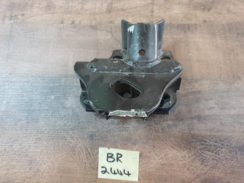 Original New Toyota Land Cruiser Right Front Lower Frame Gusset