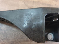 Original New Mercedes-Benz V-Class W447 Left Crossmember Bracket