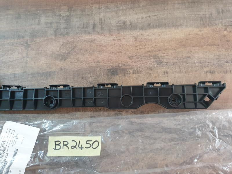 Original New Toyota Land Cruiser Right Rear Bumper Bracket
