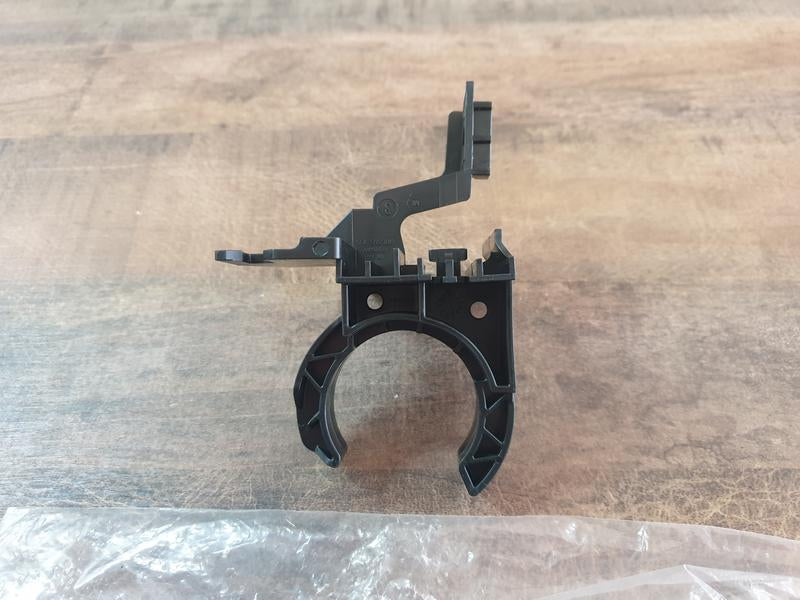 Original New Volkswagen Polo Washer Filler Pipe Holder Bracket