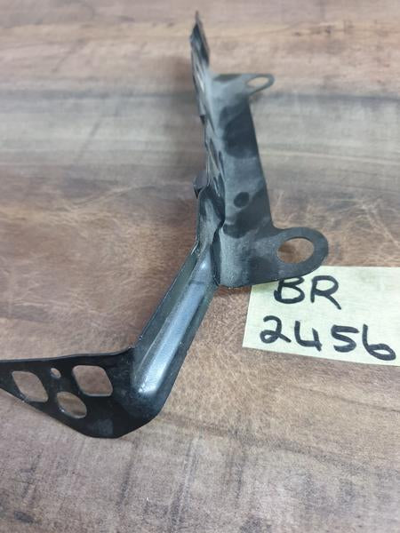 Original New Audi A3 Left Front Fender Bracket