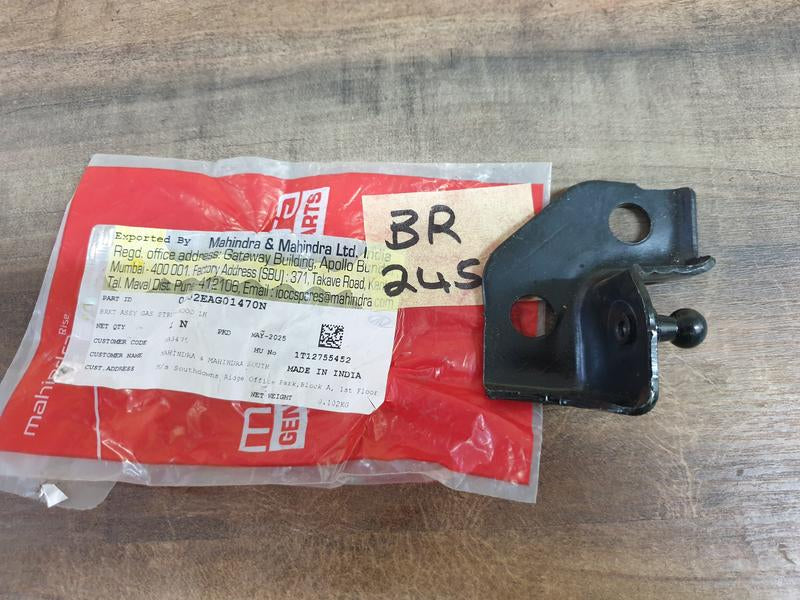 Original New Mahindra Pik Up Left Front Boot Shock Bracket