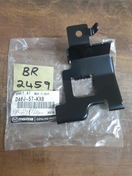 Original New Mazda CX-3 Right Airbag Bracket