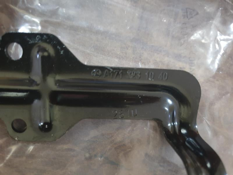 Original New Mercedes-Benz SLK 171 Headlight Aim Control Rod