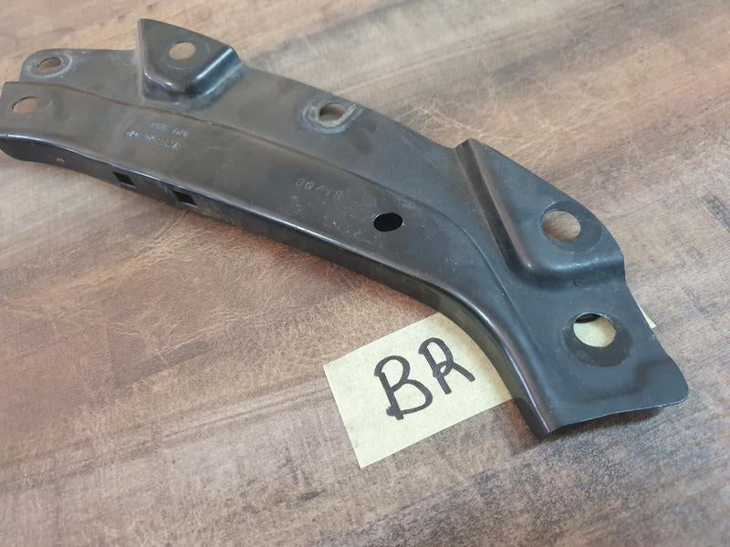 Original Used Volkswagen Polo Classic Right Upper Brace Lock Carrier Headlight Bracket