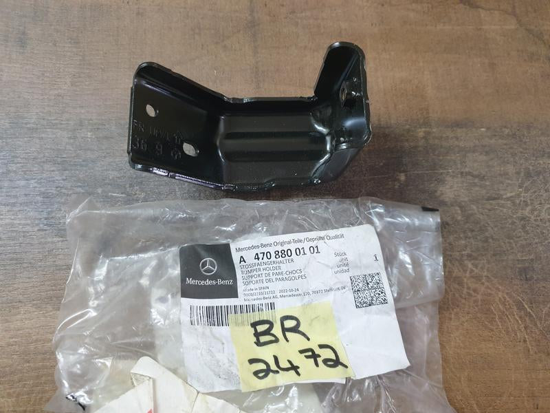 Original New Mercedes-Benz X-Class W470 Left Front Bumper Upper Bracket