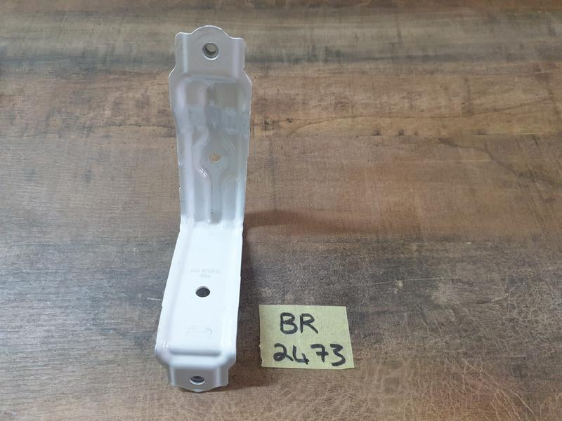Original Used Ford Everest Ranger Front Bumper Inner Bracket