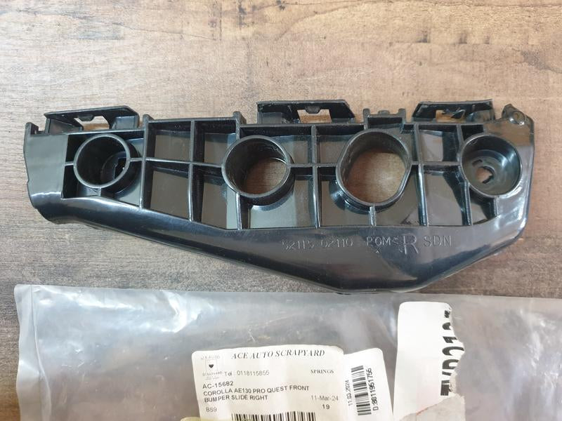 Toyota Aftermarket Corolla Quest Right Front Bumper Bracket