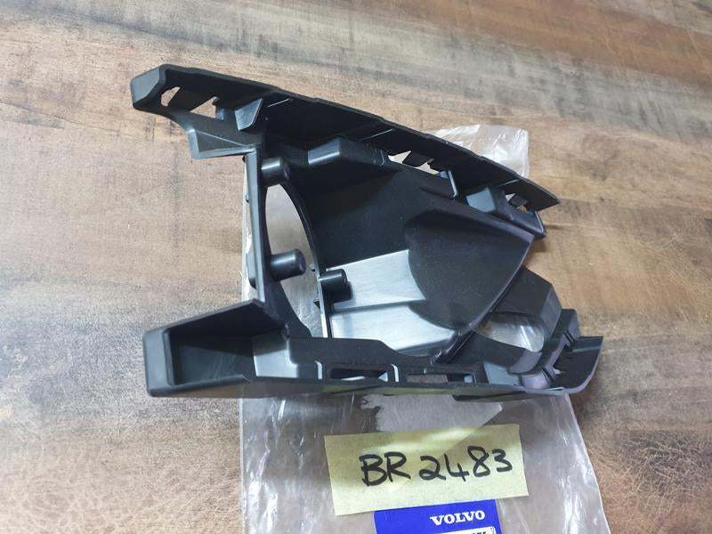 Original New Volvo XC40 Right Front Inner Bumper Bracket Fog Light Mounting