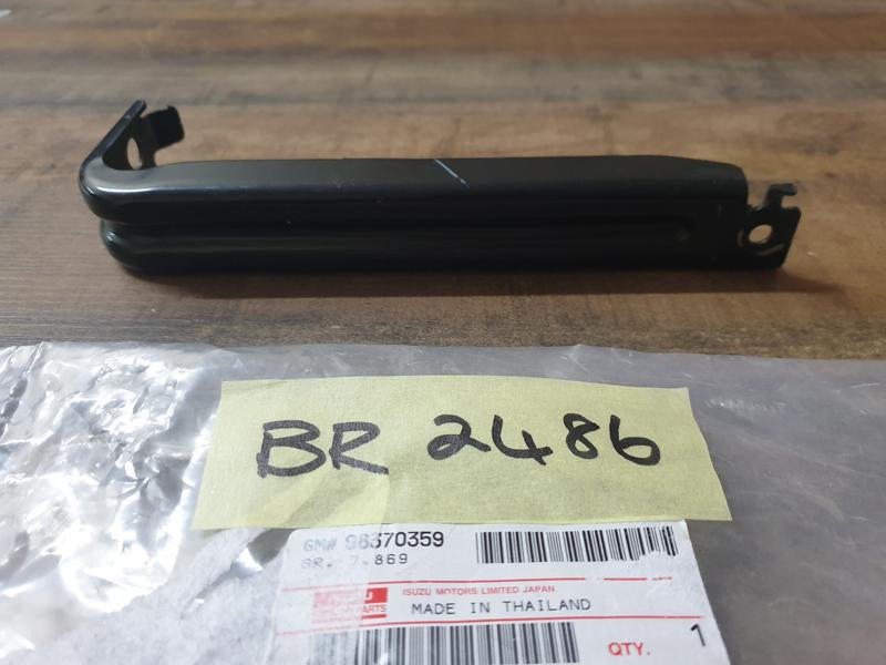 Original Used Isuzu D-Max Front Bumper Inner Bracket