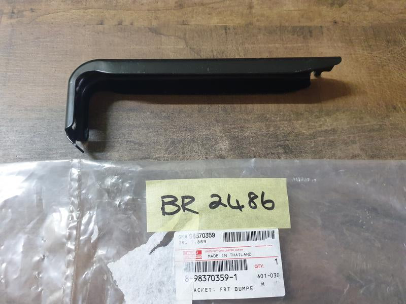 Original Used Isuzu D-Max Front Bumper Inner Bracket
